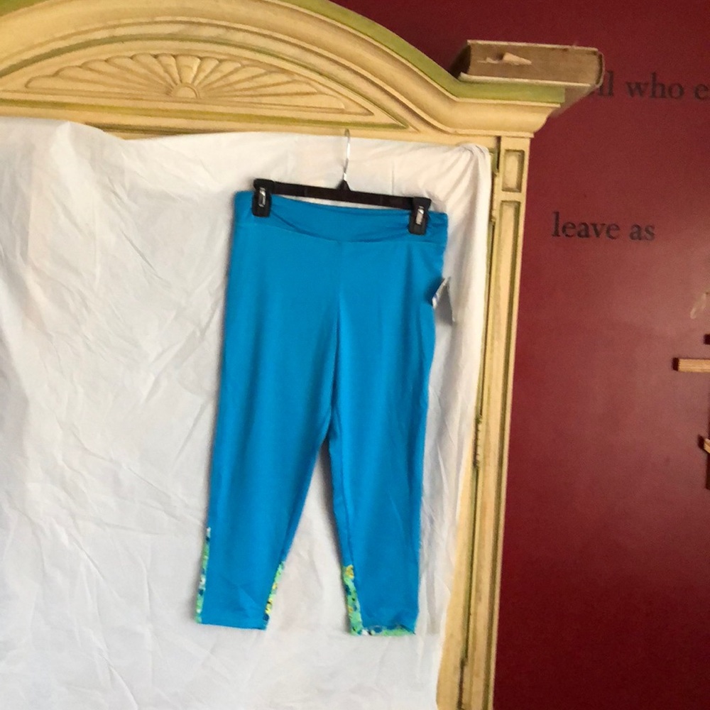 Layer 8 Capri Workout pants